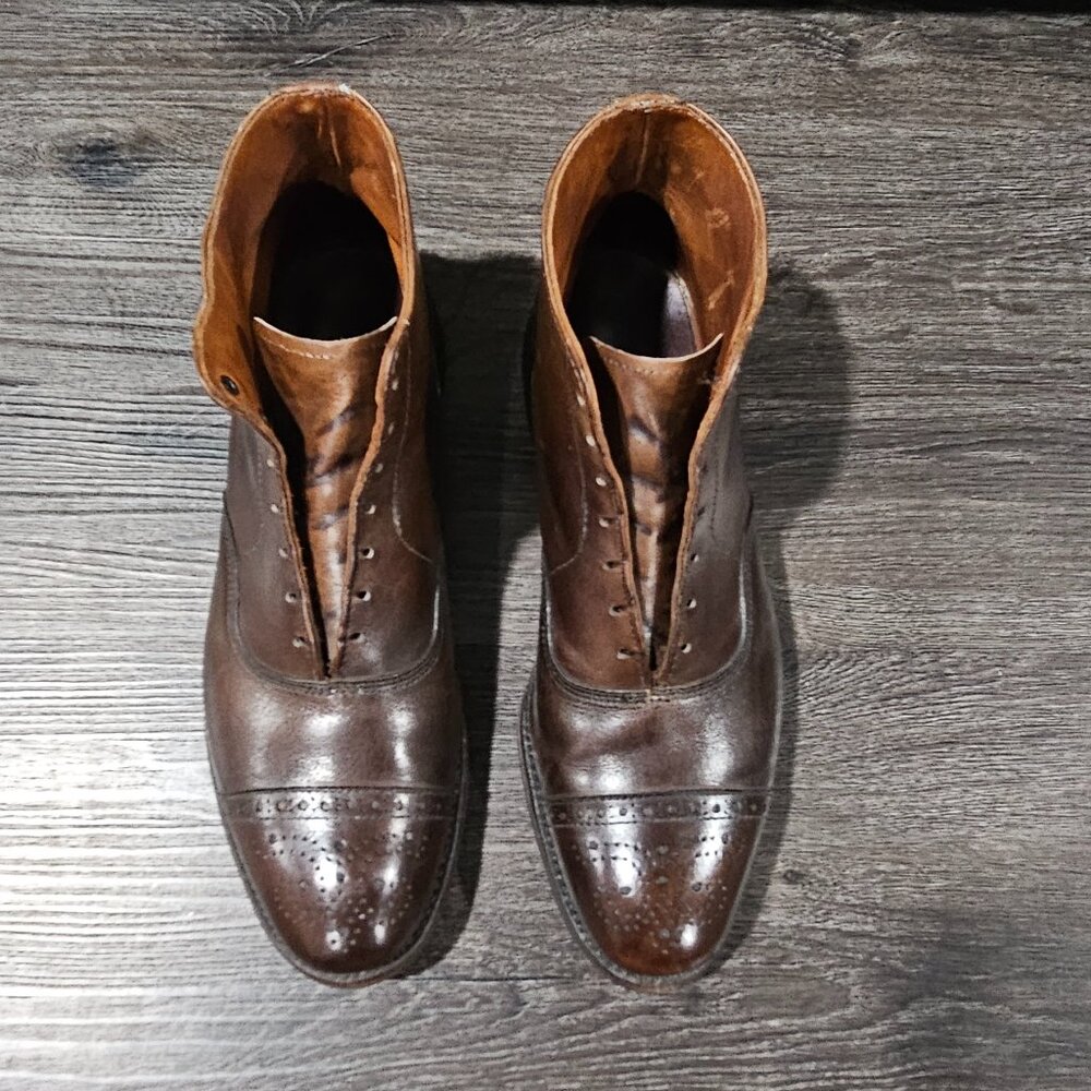 9.5 Allen Edmonds Fifth Street Boot